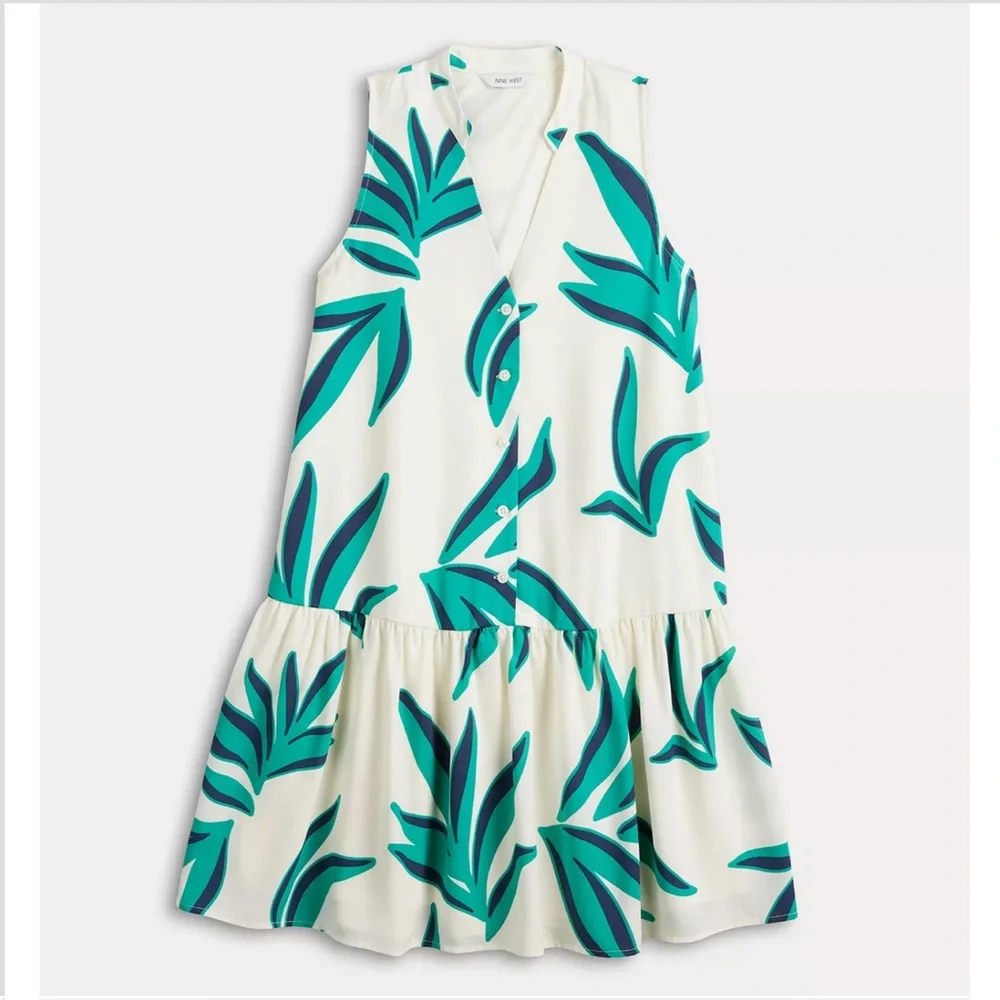 Print Button Front Ruffle Hem Dress - Picture 8 of 10